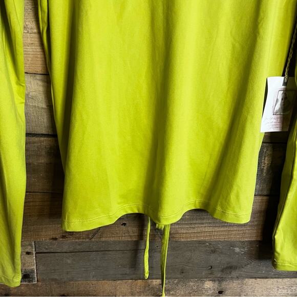 Jessica Simpson Active Lime Green Open Back Long‎ Sleeve Top Size Small - Picture 4 of 10
